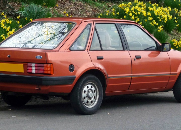 Technical specifications and characteristics for【Ford Escort III (GAA,AWA,ABFT,AVA)】 - picture 2