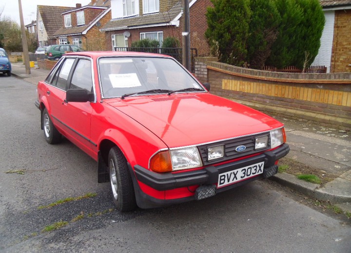 Technical specifications and characteristics for【Ford Escort III (GAA,AWA,ABFT,AVA)】 - picture 3