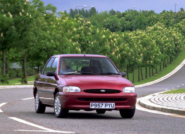Технически характеристики за Ford Escort VII Hatch (GAL,AFL) - picture 1
