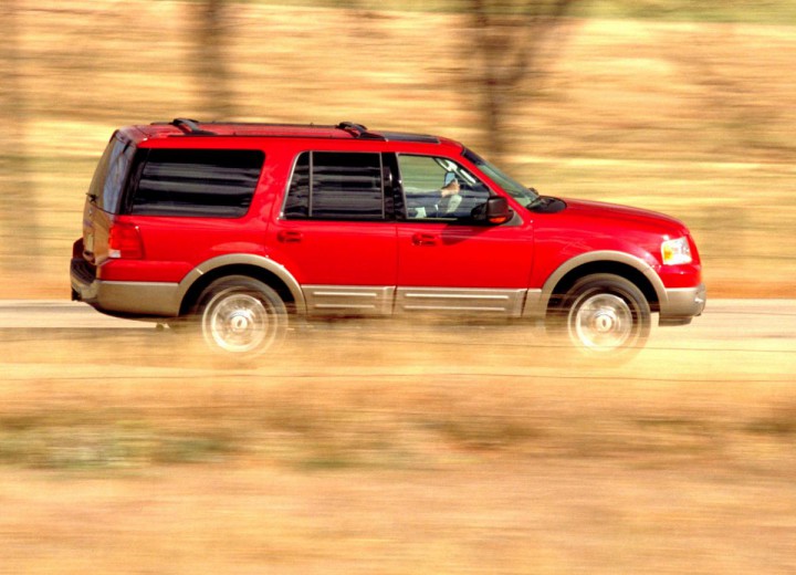 Technical specifications and characteristics for【Ford Expedition II】 - picture 2