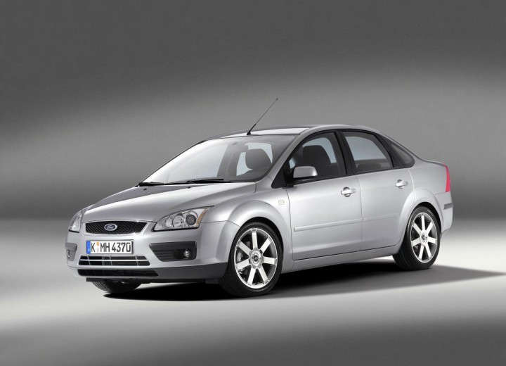 Caractéristiques techniques de Ford Focus II Sedan - picture 2