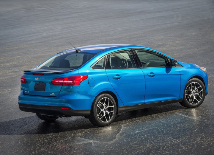 Технические характеристики о Ford Focus III Sedan Restyling - picture 3
