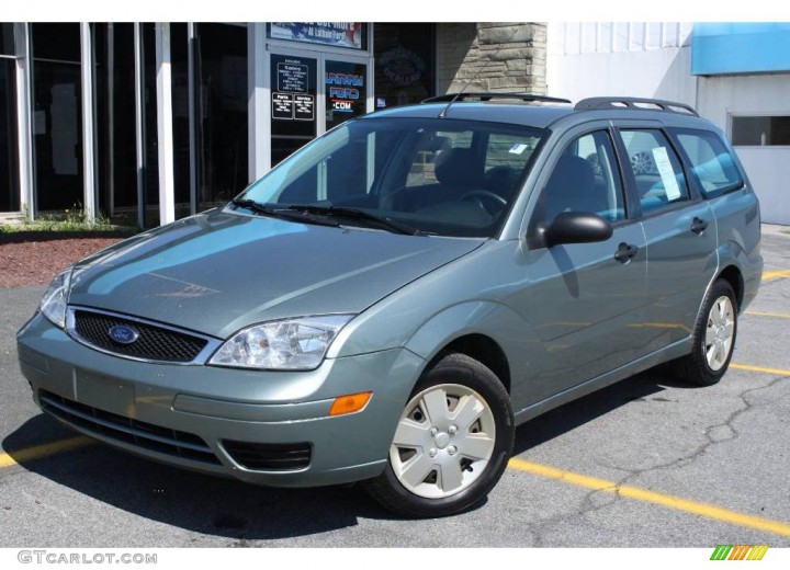 Technical specifications and characteristics for【Ford Focus Turnier (USA)】 - picture 1
