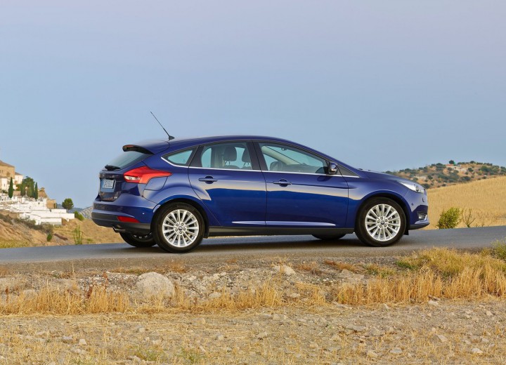 Caractéristiques techniques de Ford Focus III Hatchback Restyling - picture 3