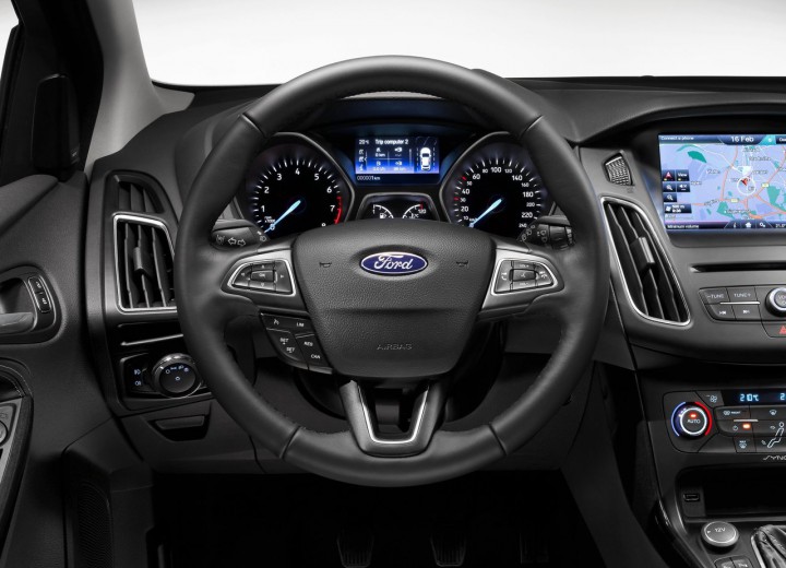 Caractéristiques techniques de Ford Focus III Hatchback Restyling - picture 9