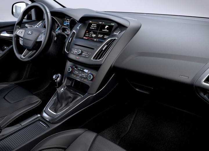 Caractéristiques techniques de Ford Focus III Hatchback Restyling - picture 10