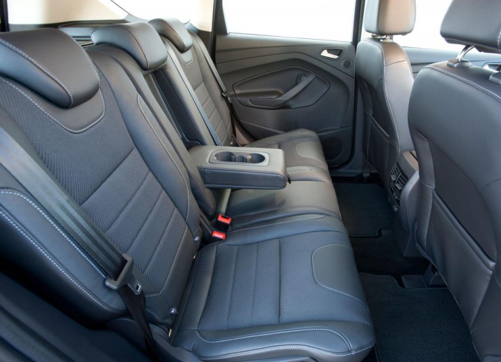 Technical specifications and characteristics for【Ford Kuga facelift】 - picture 5