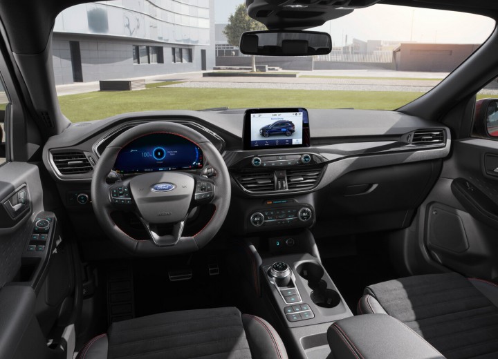 Technical specifications and characteristics for【Ford Kuga III】 - picture 5