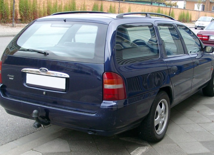 Technical specifications and characteristics for【Ford Mondeo II Turnier】 - picture 2