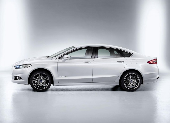Specificații tehnice pentru Ford Mondeo V Sedan - picture 3