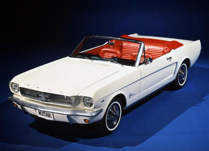 Technische Daten und Spezifikationen für Ford Mustang Convertible I - picture 1
