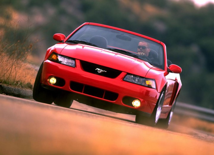 Technische Daten und Spezifikationen für Ford Mustang Convertible IV - picture 3