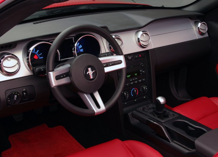 Technical specifications and characteristics for【Ford Mustang Convertible V】 - picture 5