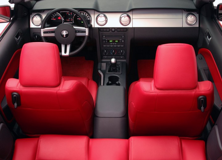 Technical specifications and characteristics for【Ford Mustang Convertible V】 - picture 7