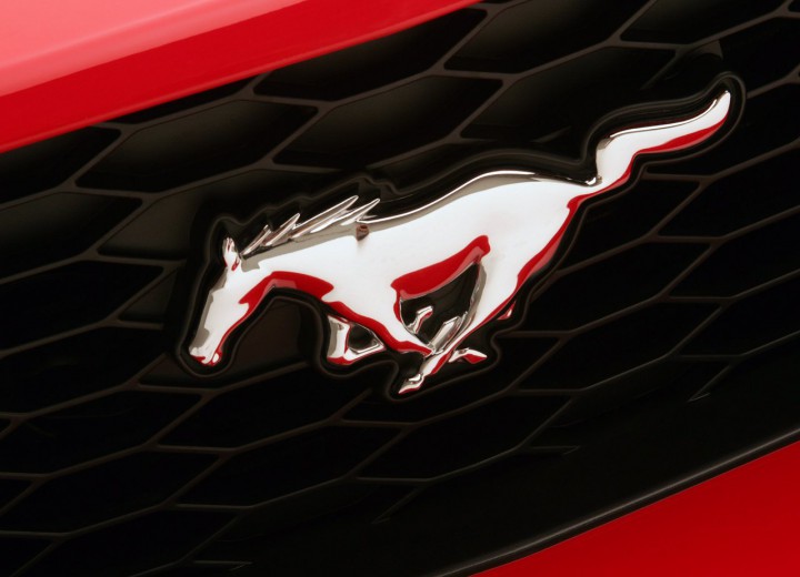Technical specifications and characteristics for【Ford Mustang Convertible V】 - picture 9