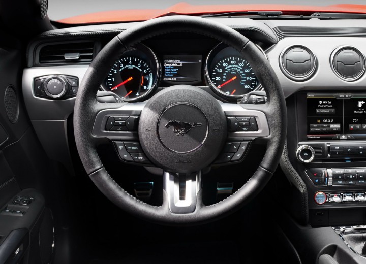 Technical specifications and characteristics for【Ford Mustang VI Cabriolet】 - picture 11