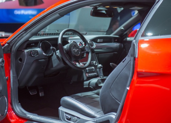 Especificaciones técnicas de Ford Mustang VI - picture 5