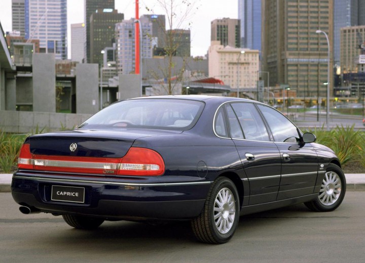 Technical specifications and characteristics for【Holden Caprice (VH)】 - picture 3