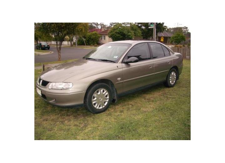 Технические характеристики о Holden Commodore (VT) - picture 3