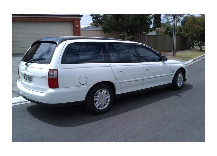 Технические характеристики о Holden Commodore Wagon (VT) - picture 3