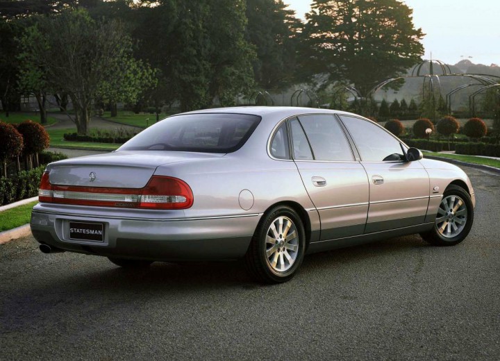 Technical specifications and characteristics for【Holden Statesmann (VH)】 - picture 2