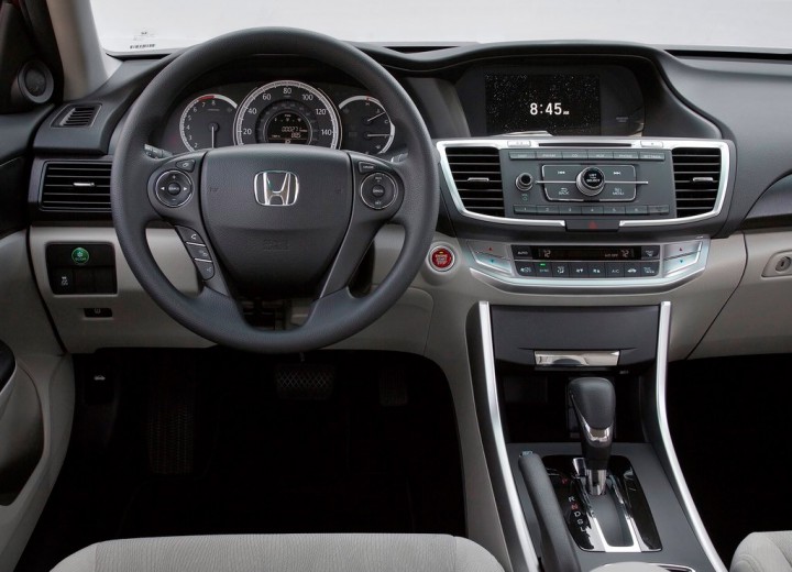 Технически характеристики за Honda Accord IX - picture 9