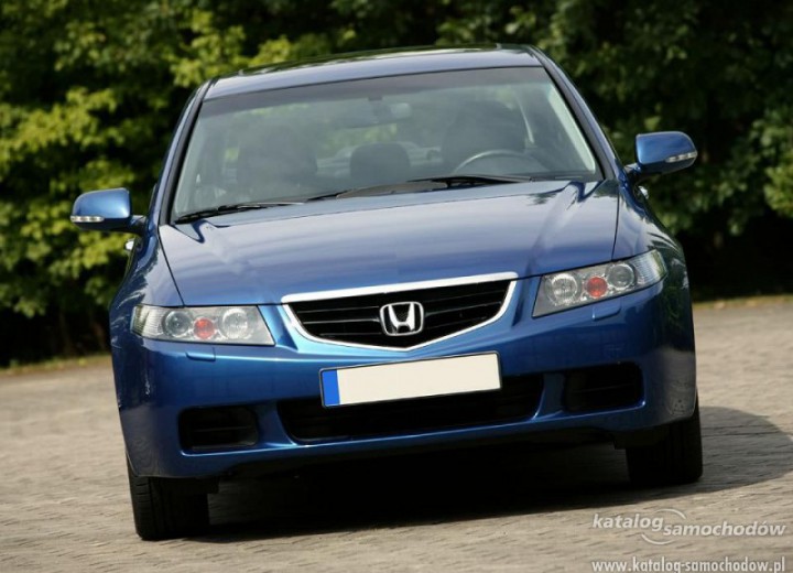 Technical specifications and characteristics for【Honda Accord VII】 - picture 1