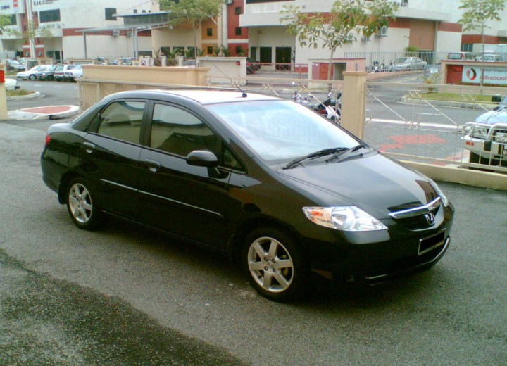 Technische Daten und Spezifikationen für Honda City Sedan - picture 3