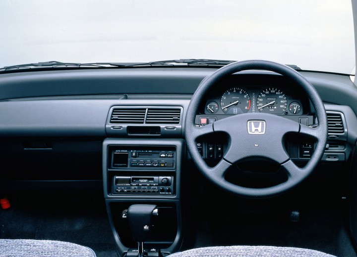 Technical specifications and characteristics for【Honda Civic I Shuttle】 - picture 6
