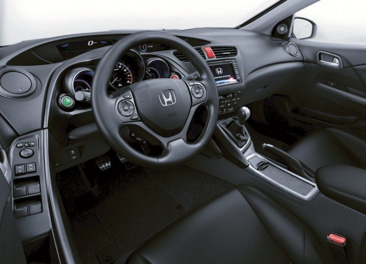 Caractéristiques techniques de Honda Civic IX - picture 13
