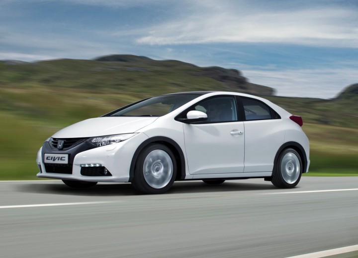 Caractéristiques techniques de Honda Civic IX - picture 21