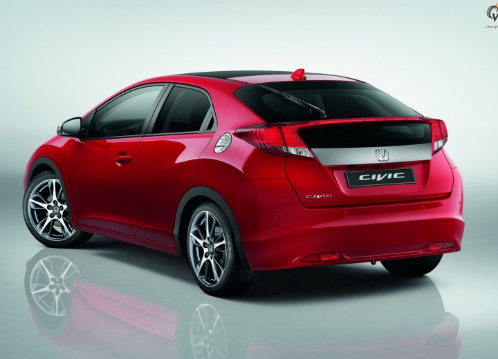 Caractéristiques techniques de Honda Civic IX - picture 2