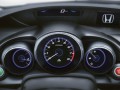 Caractéristiques techniques de Honda Civic IX - picture 4