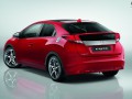 Caractéristiques techniques de Honda Civic IX - picture 2