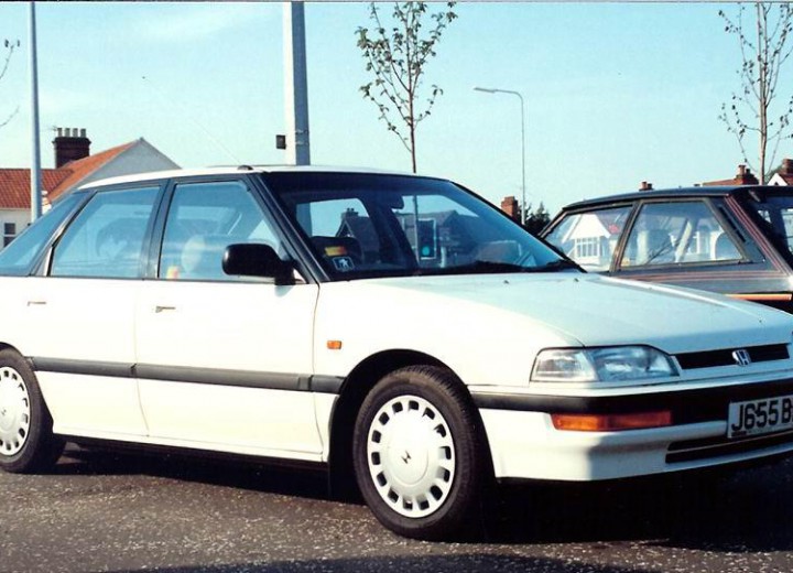 Technische Daten und Spezifikationen für Honda Concerto Hatch (HW) - picture 2