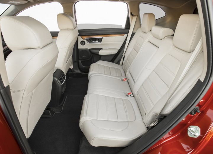 Technical specifications and characteristics for【Honda CR-V V】 - picture 16