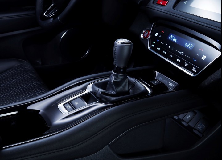 Технически характеристики за Honda Hr-v II - picture 16