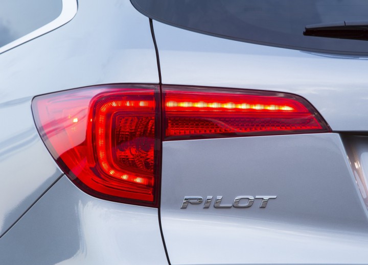 Technische Daten und Spezifikationen für Honda Pilot III - picture 17