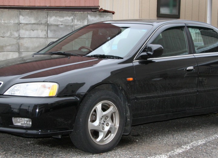Technical specifications and characteristics for【Honda Saber (UA4)】 - picture 1