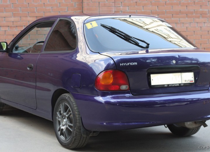 Technical specifications and characteristics for【Hyundai Accent Hatchback I】 - picture 2