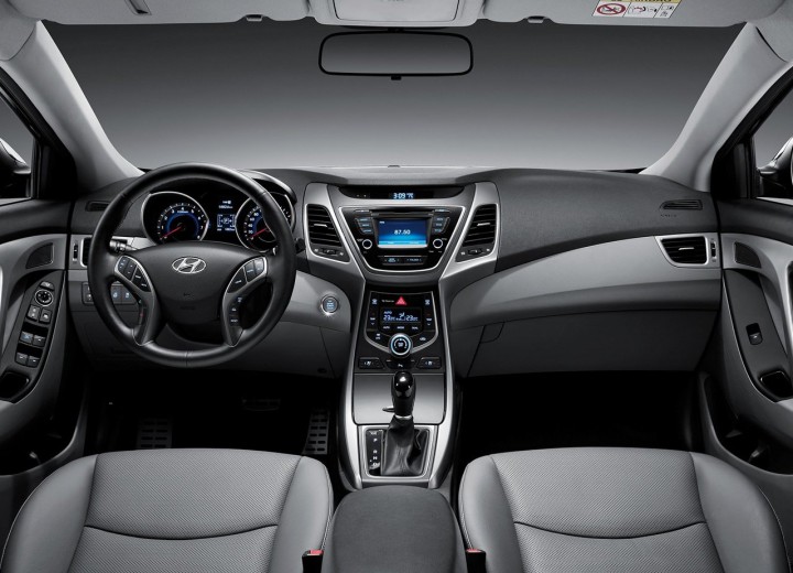 Especificaciones técnicas de Hyundai Elantra V Restyling - picture 4