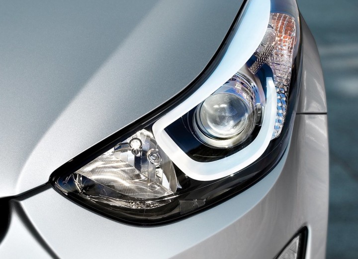 Especificaciones técnicas de Hyundai Elantra V Restyling - picture 11