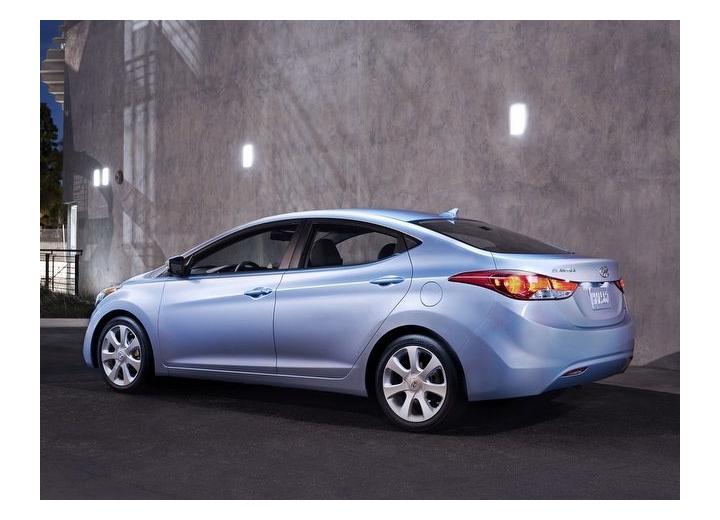 Especificaciones técnicas de Hyundai Elantra V - picture 3