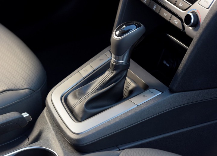 Technical specifications and characteristics for【Hyundai Elantra VI】 - picture 19