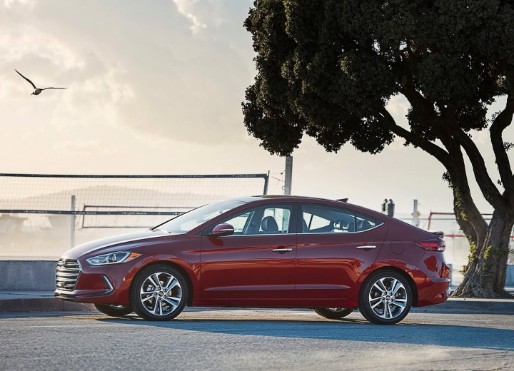 Technical specifications and characteristics for【Hyundai Elantra VI】 - picture 3