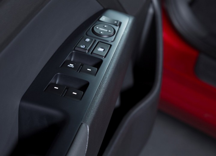Technical specifications and characteristics for【Hyundai Elantra VI】 - picture 11