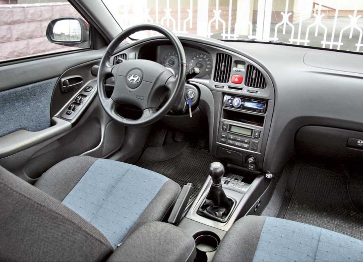 Especificaciones técnicas de Hyundai Elantra XD - picture 5