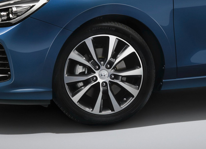 Caractéristiques techniques de Hyundai i30 III - picture 9
