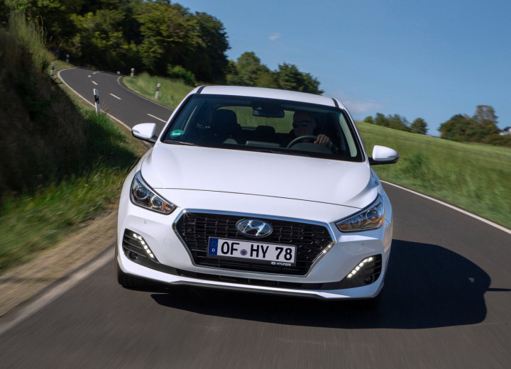 Technical specifications and characteristics for【Hyundai i30 III Restyling】 - picture 2
