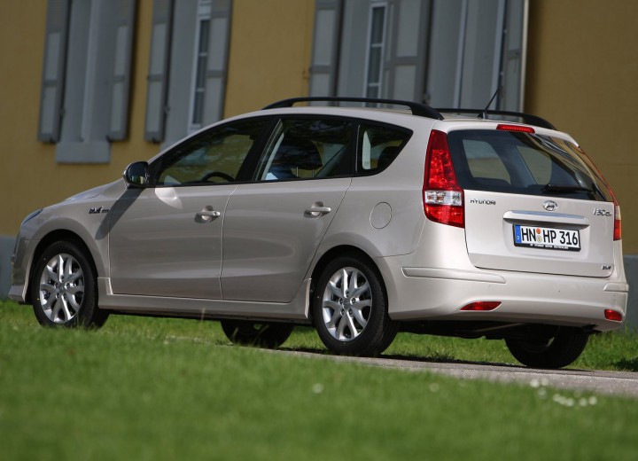 Caractéristiques techniques de Hyundai i30cw - picture 2